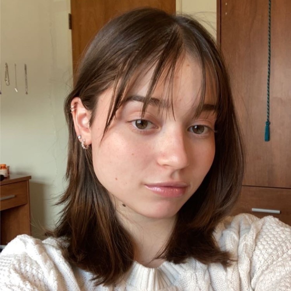 Meet your Posher, Emma